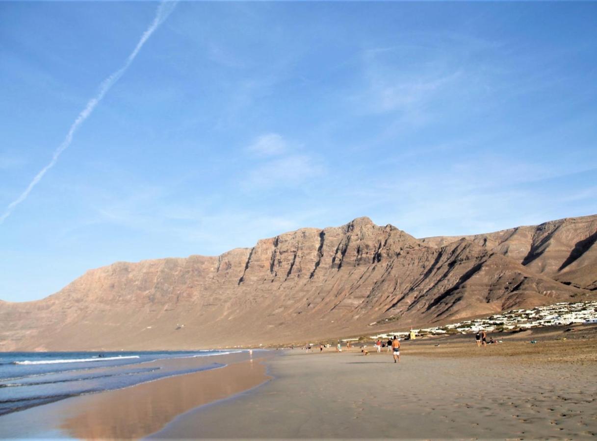 Canaryislandshost L Famara Surfer Exteriér fotografie