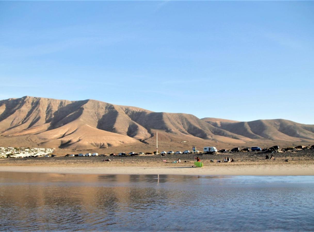 Canaryislandshost L Famara Surfer Exteriér fotografie